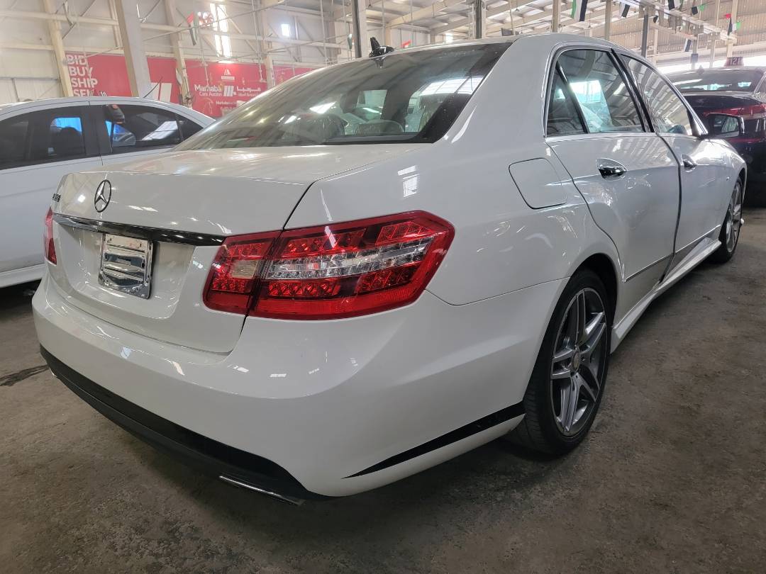 2012 MERCEDES BENZ E 350 — 216726 Miles — Lot 35095 - Marhaba Auctions Used Cars - Image 3