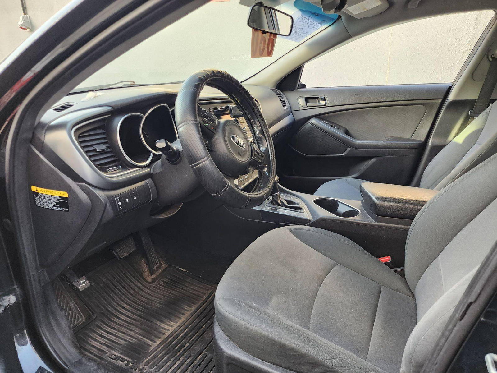 2015 KIA OPTIMA — 370082 KM — Lot 12039889 — Souq - Marhaba Auctions Used Cars - Image 7