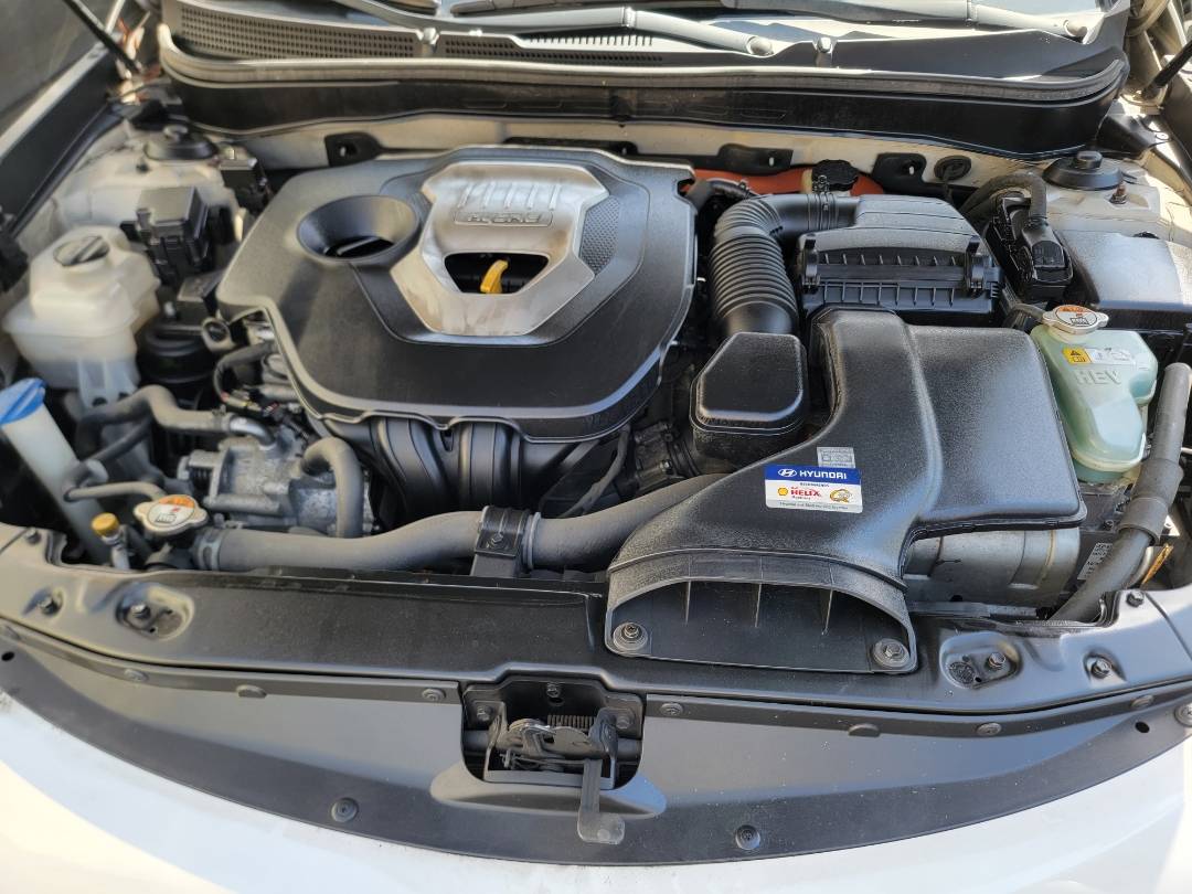 2012 HYUNDAI SONATA — 277281 KM — Lot 040317 — Main - Marhaba Auctions Used Cars - Image 12