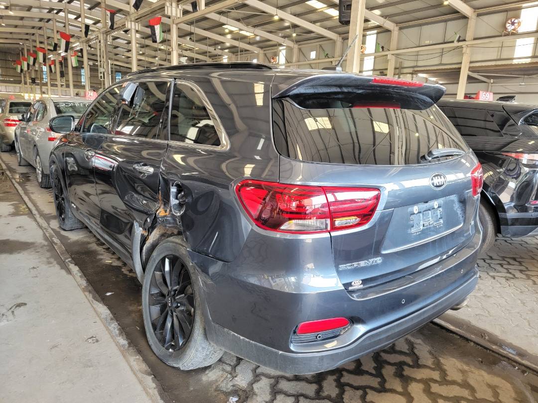 2019 KIA SORENTO — 93067 Miles — Lot 603726 — Main - Marhaba Auctions Used Cars - Image 4