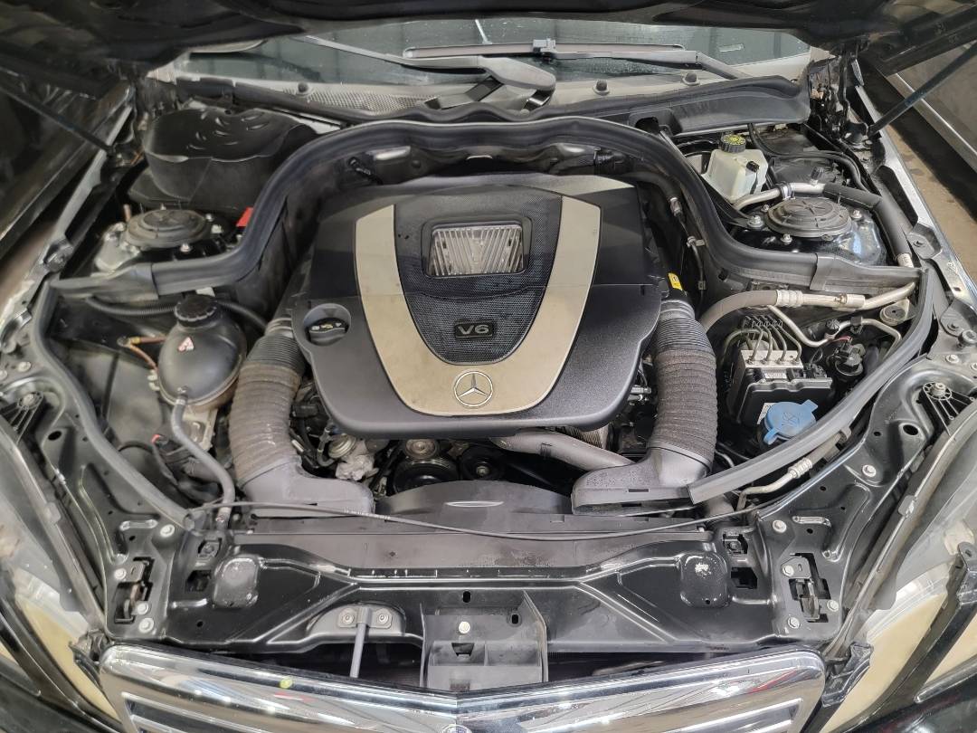 2010 MERCEDES BENZ E 350 — 186571 Miles — Lot AA024947 — Main - Marhaba Auctions Used Cars - Image 12