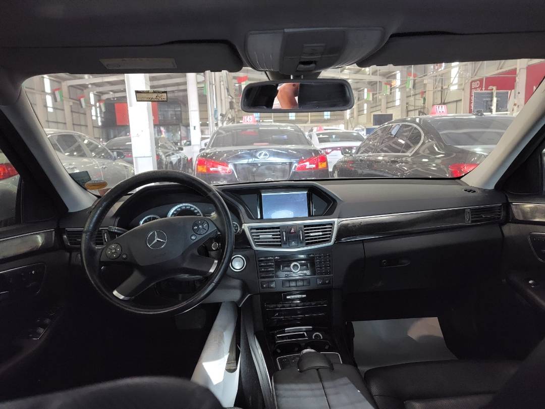 2010 MERCEDES BENZ E 350 — 192096 KM — Lot AA215075 — Main - Marhaba Auctions Used Cars - Image 8