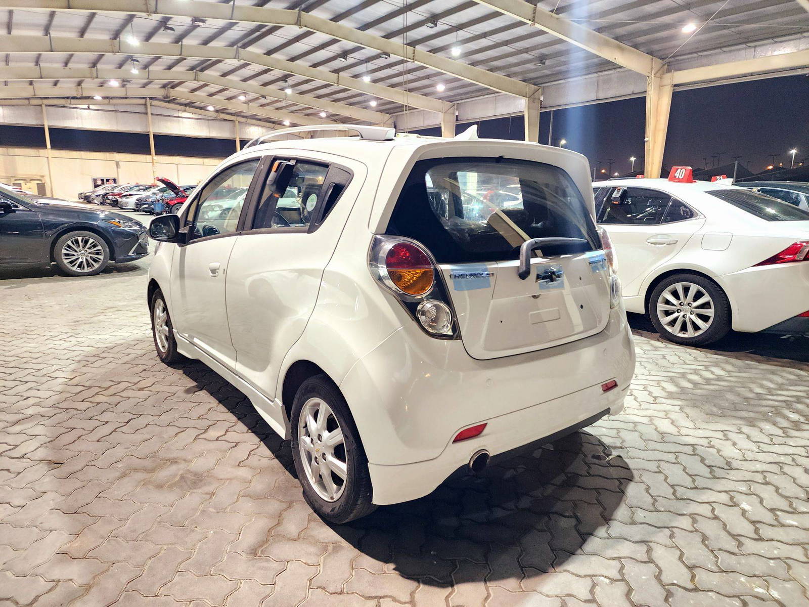 2012 CHEVROLET SPARK — 141050 KM — Lot DCC509467 — Souq - Marhaba Auctions Used Cars - Image 5
