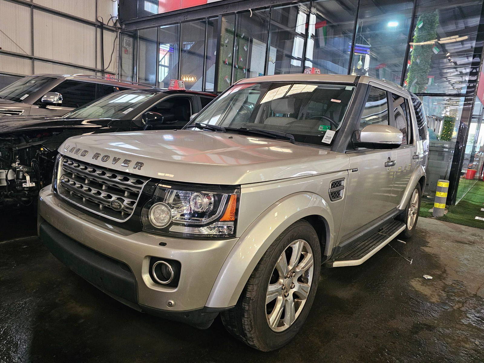 2016 LAND ROVER LR4 HSE — 69962 Miles — Lot 0GA788672 — Main - Marhaba Auctions Used Cars - Image 5