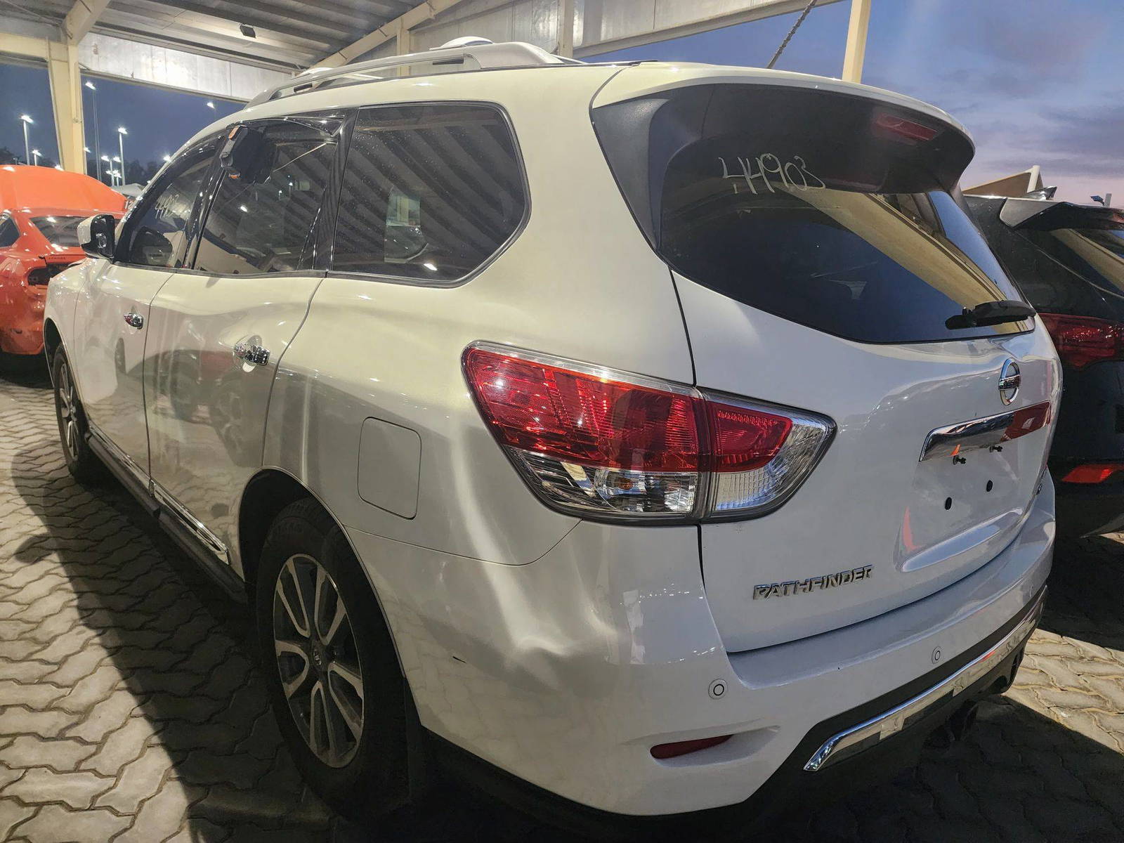 2014 NISSAN PATHFINDER — 133832 Miles — Lot 37544903 - Marhaba Auctions Used Cars - Image 11