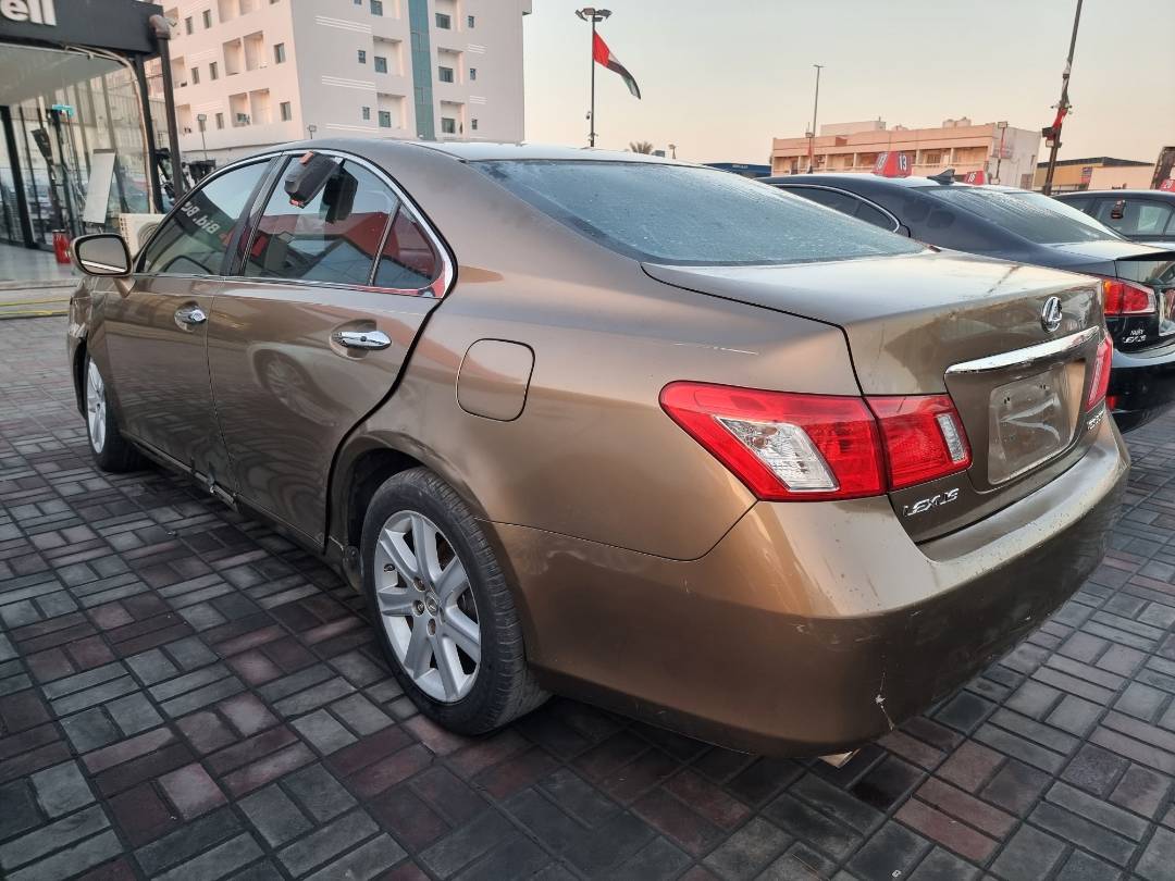 2007 LEXUS ES 350 — 212260 Miles — Lot 67328074 — Ind. 12 - Marhaba Auctions Used Cars - Image 4