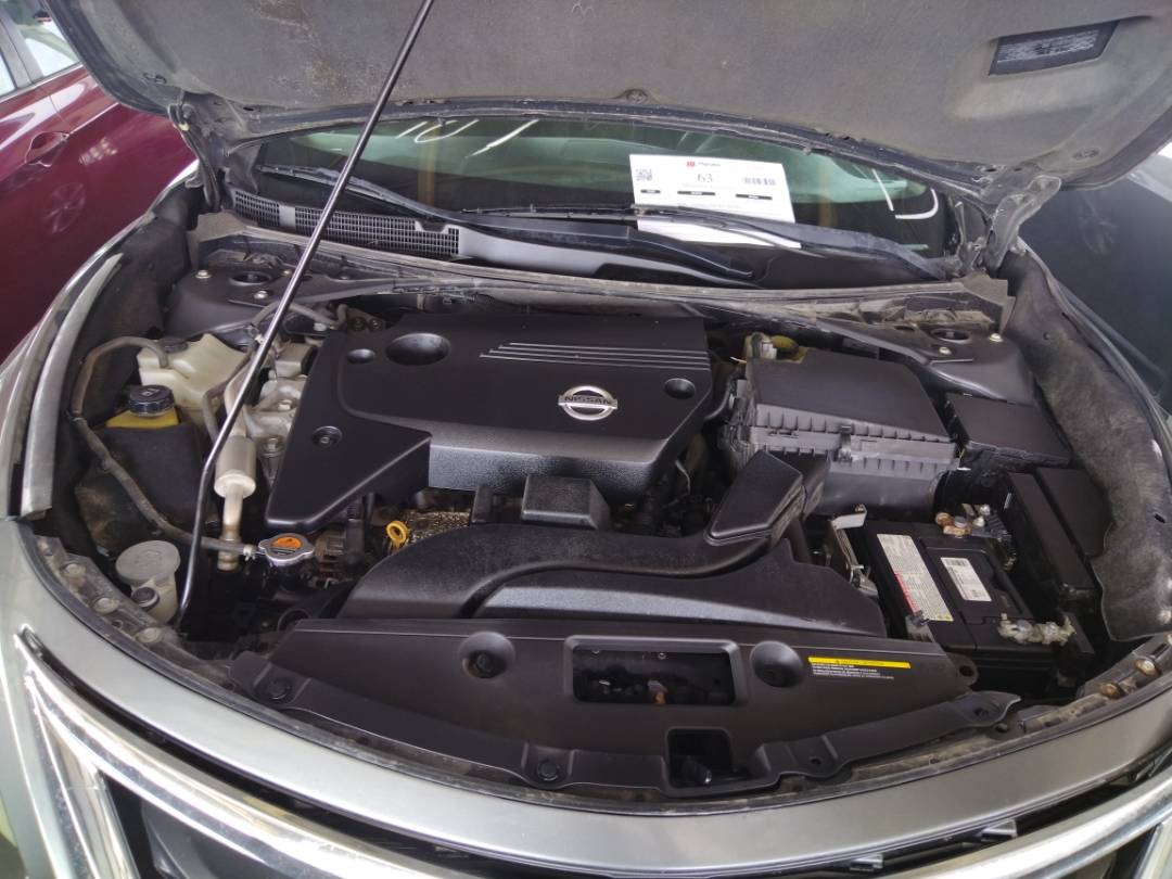 2015 NISSAN ALTIMA — 184741 Miles — Lot 65220053 - Marhaba Auctions Used Cars - Image 5