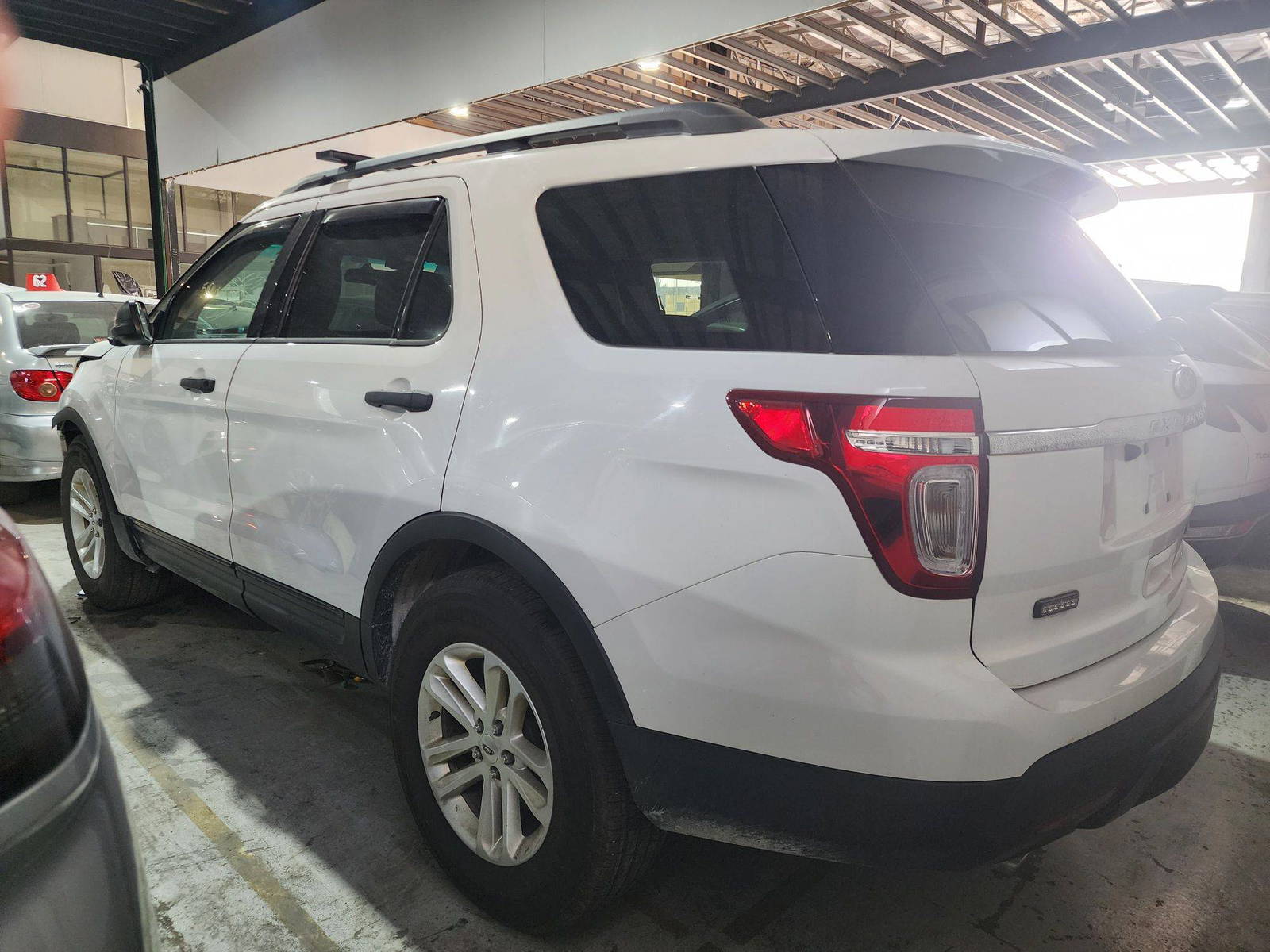 2015 FORD EXPLORER — 131940 Miles — Lot A87702 — Al Quoz - Marhaba Auctions Used Cars - Image 13