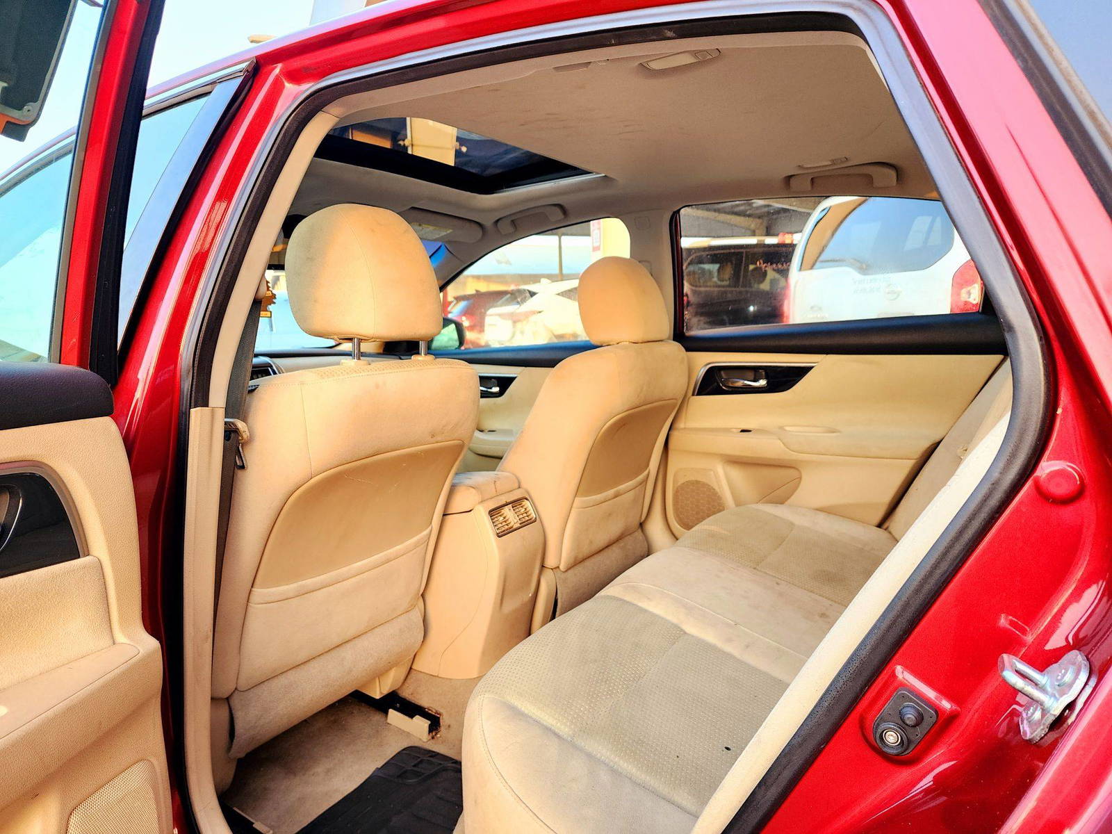 2014 NISSAN ALTIMA — 128926 Miles — Lot 316819 — Souq - Marhaba Auctions Used Cars - Image 6