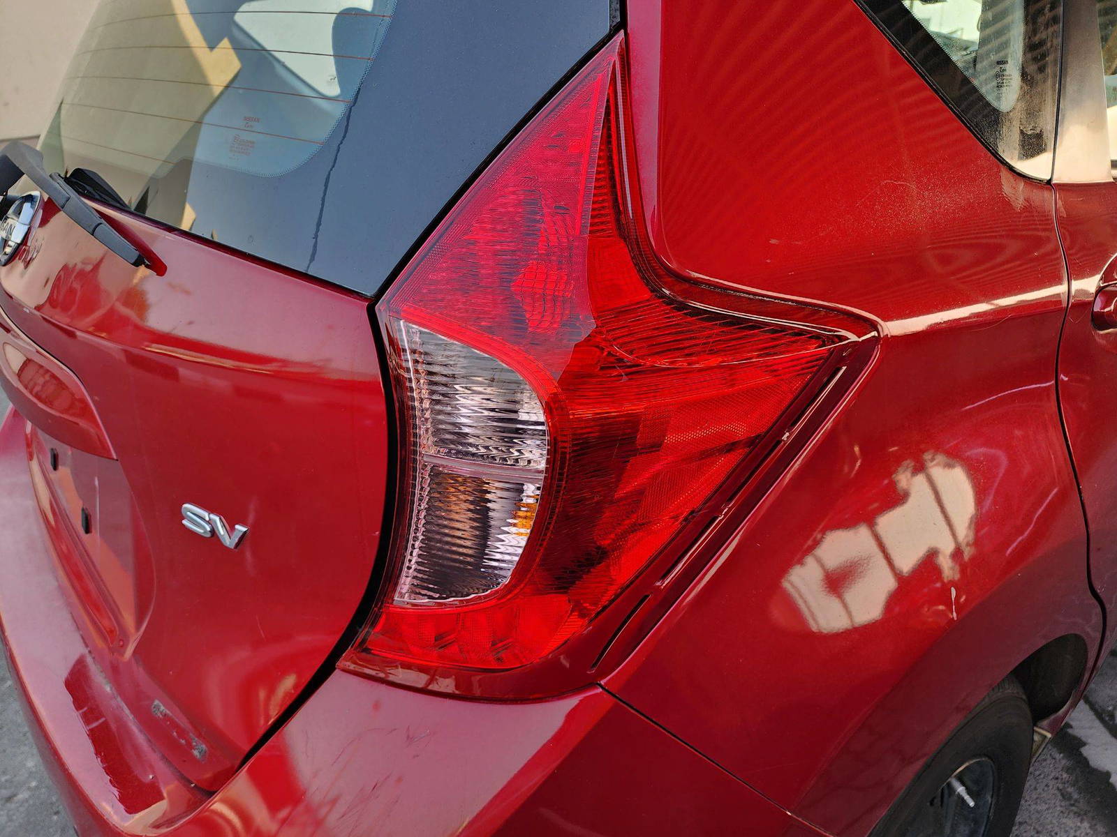 2014 NISSAN VERSA NOTE — 123509 Miles — Lot 39000064 — Souq - Marhaba Auctions Used Cars - Image 6