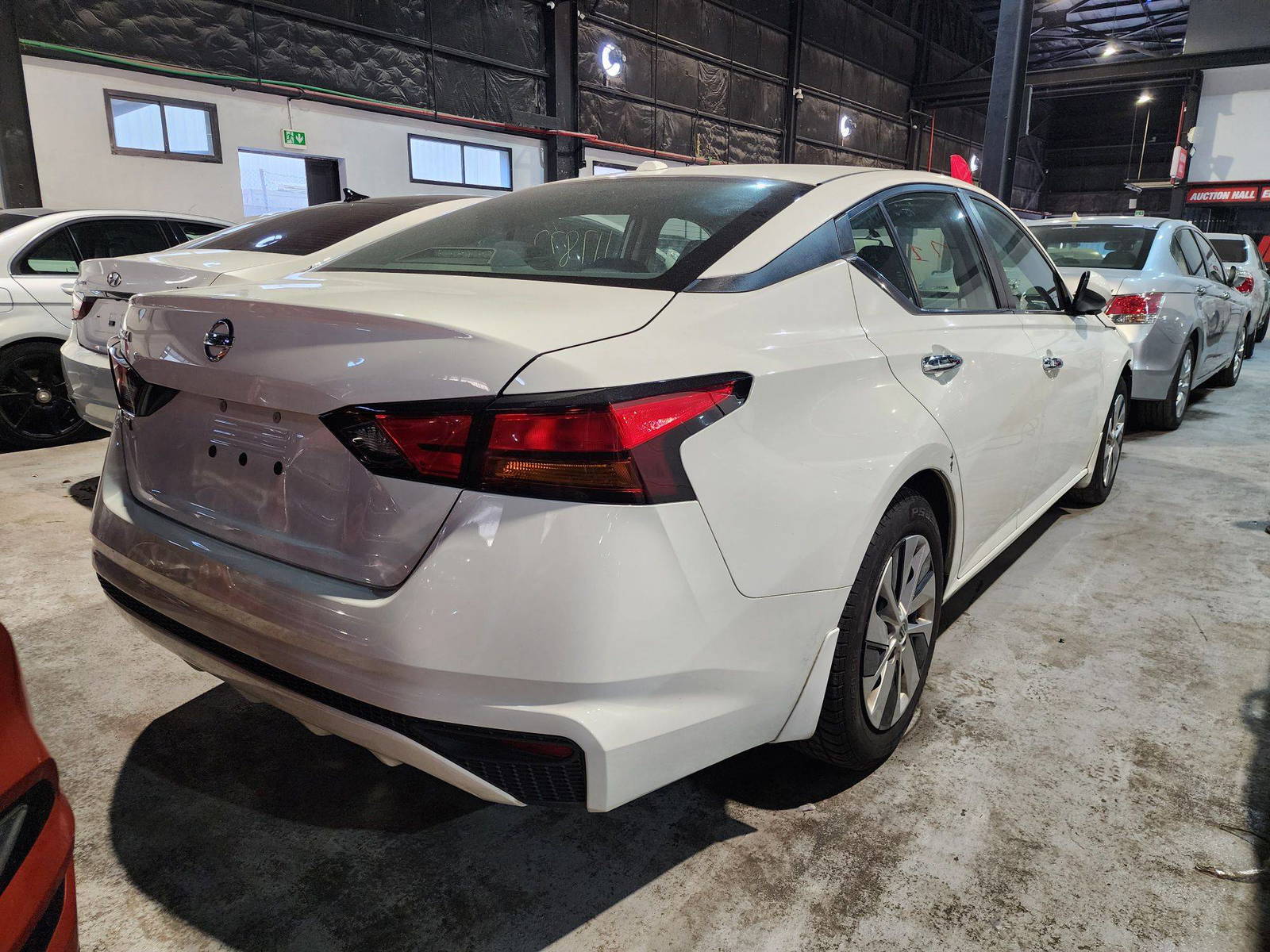 2019 NISSAN ALTIMA — 117872 Miles — Lot 80264174 — UMM RAMOOL - Marhaba Auctions Used Cars - Image 6