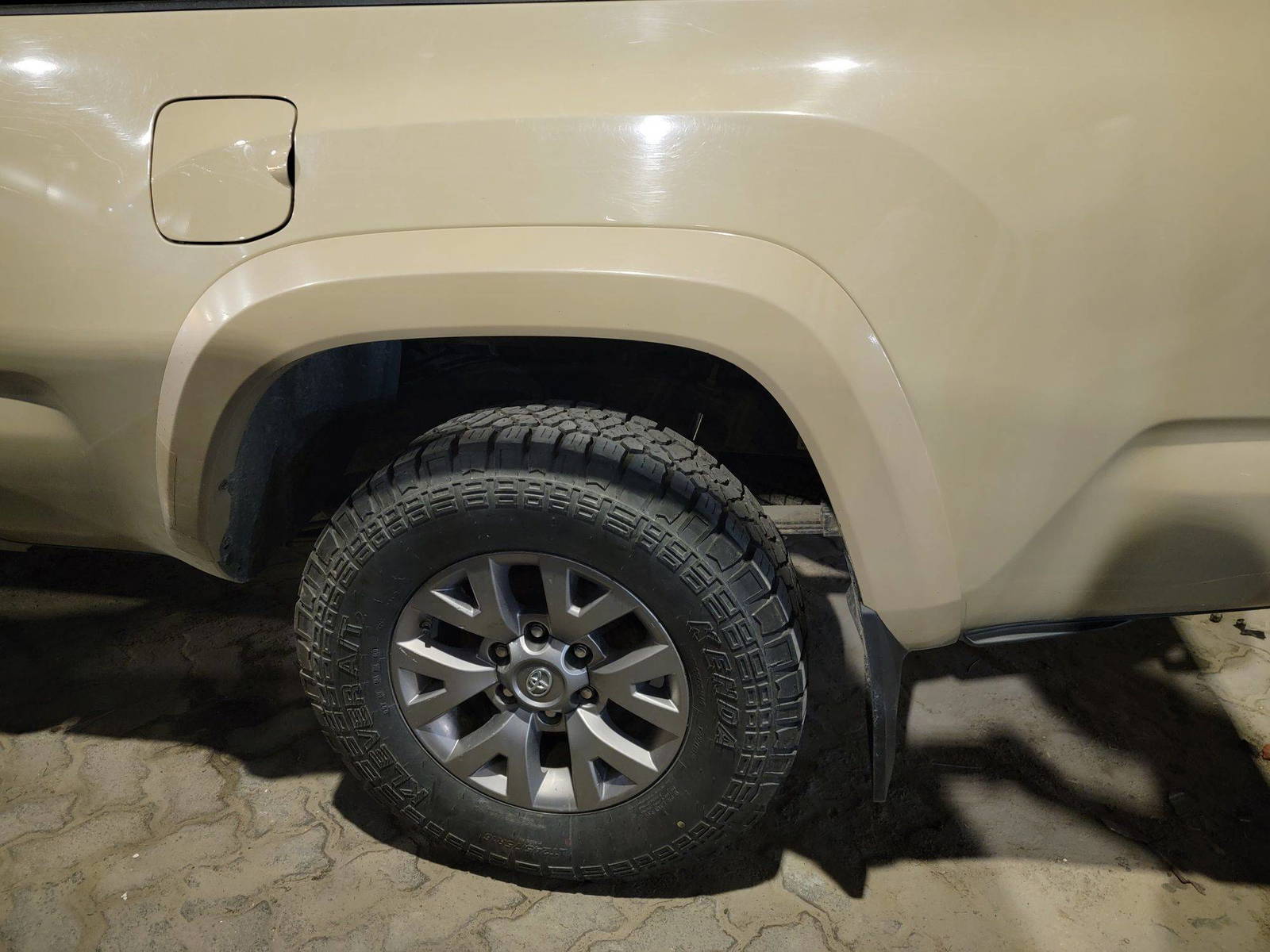 TOYOTA TACOMA 2019 - Marhaba Auction Used Cars - Image 7