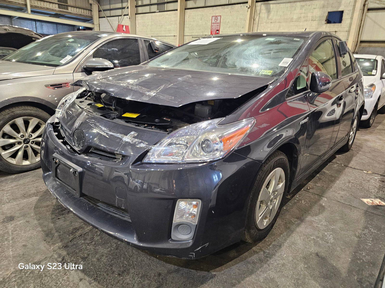 2010 TOYOTA PRIUS — 187089 Miles — Lot 92261665 — Main - Marhaba Auctions Used Cars - Image 4