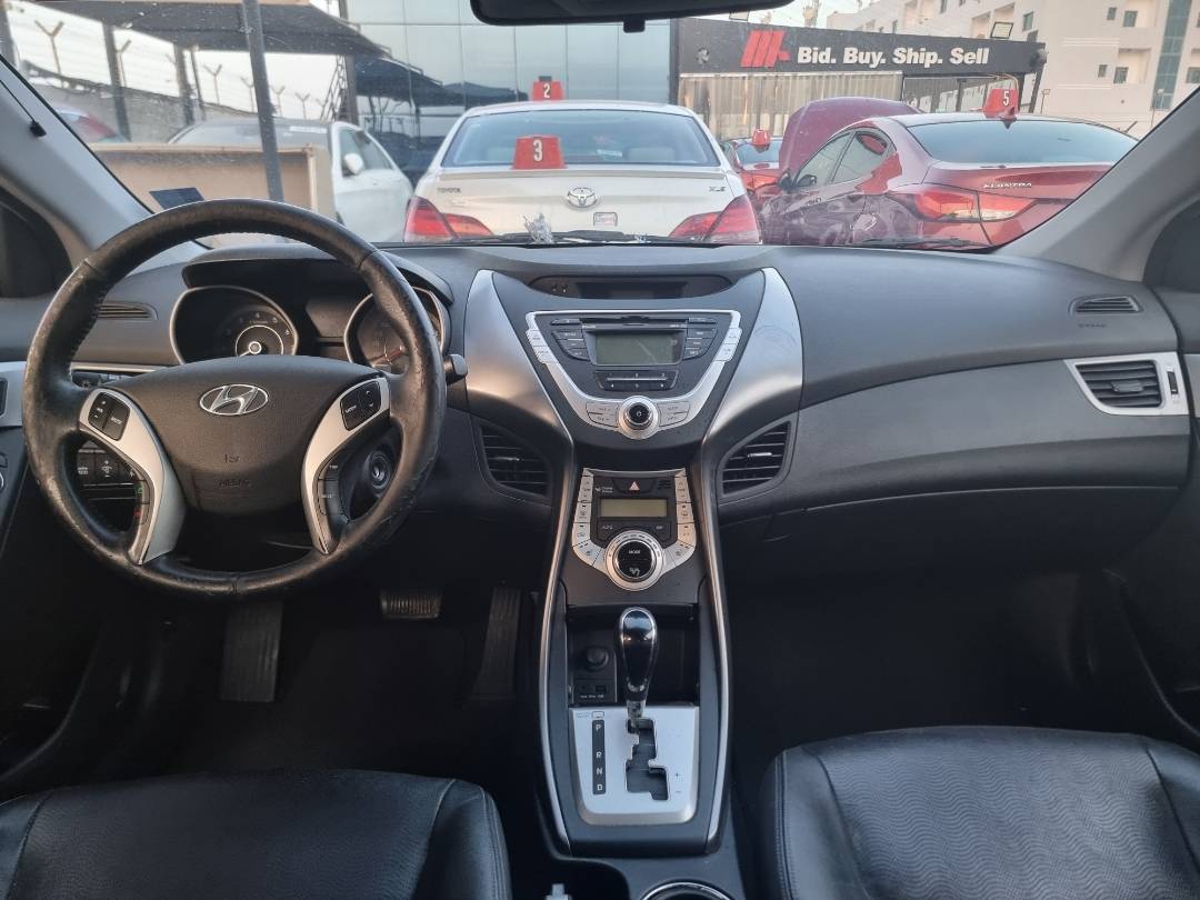 2011 HYUNDAI AVANTE — 205683 KM — Lot 075540 — Ind. 12 - Marhaba Auctions Used Cars - Image 8