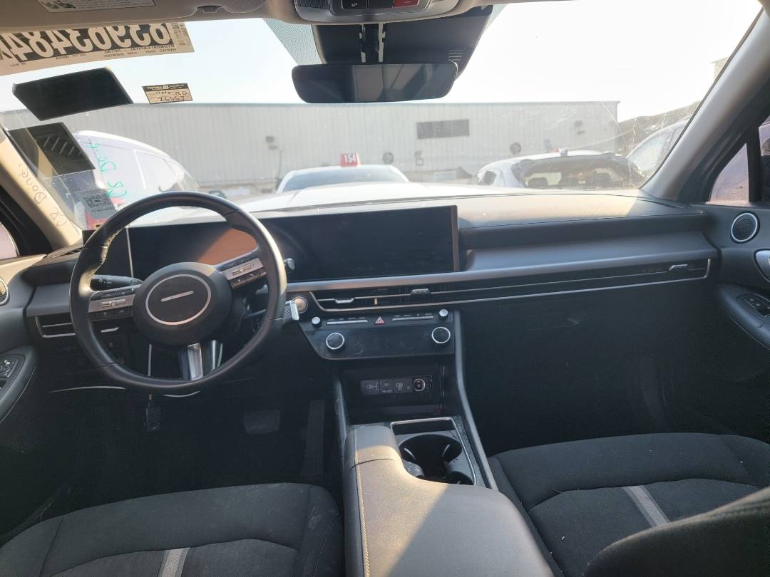 2024 HYUNDAI SONATA — 26663 Miles — Lot 3813384 — Al Surrah - Marhaba Auctions Used Cars - Image 7
