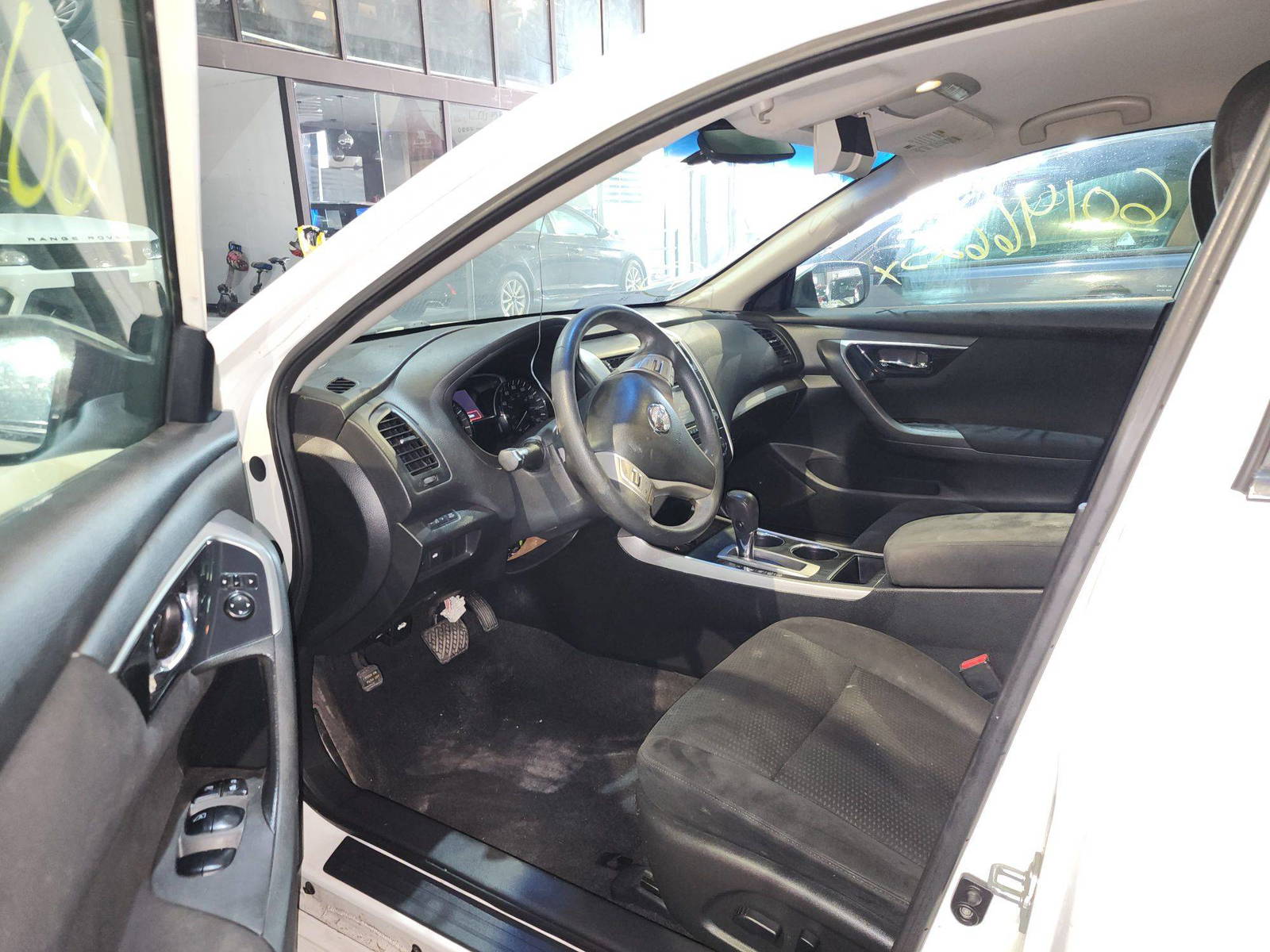 2014 NISSAN ALTIMA — 199929 Miles — Lot 260463 — Al Quoz - Marhaba Auctions Used Cars - Image 9