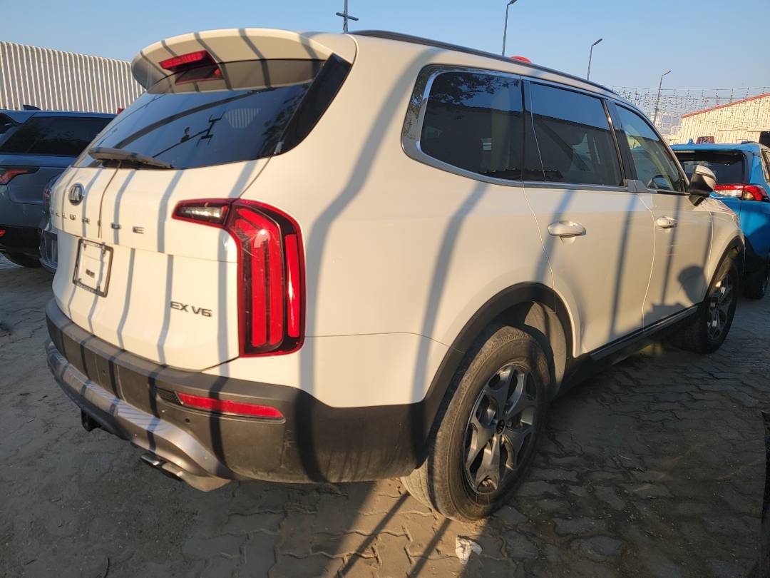 2020 KIA TELLURIDE — 126084 Miles — Lot LG031308 — Main - Marhaba Auctions Used Cars - Image 3