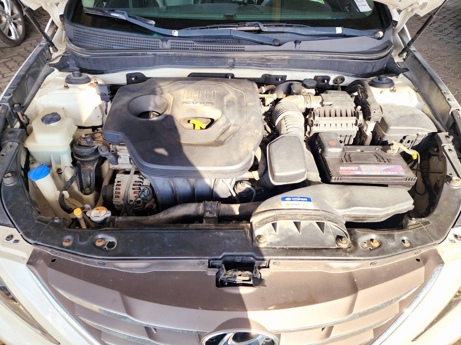 2012 HYUNDAI SONATA — 163069 KM — Lot 428938 — Souq - Marhaba Auctions Used Cars - Image 11
