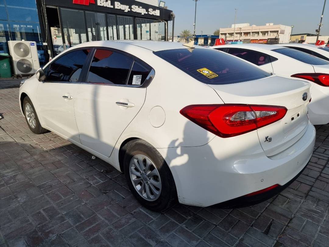 2013 KIA K3 — 102497 KM — Lot 125487 — Ind. 12 - Marhaba Auctions Used Cars - Image 5