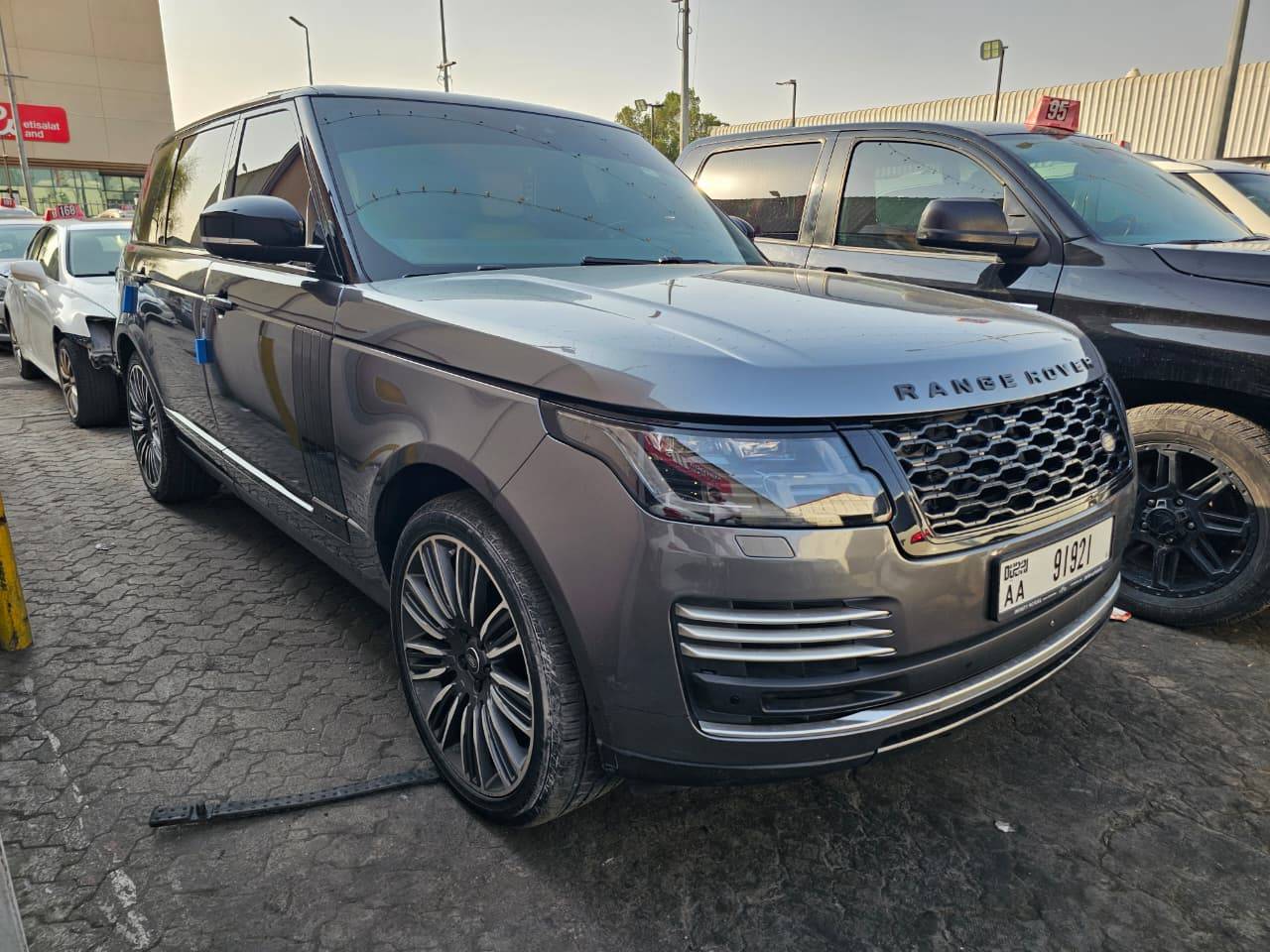 2019 LAND ROVER RANGE ROVER — 99492 Miles — Lot 0KA539714 — Main - Marhaba Auctions Used Cars - Image 2
