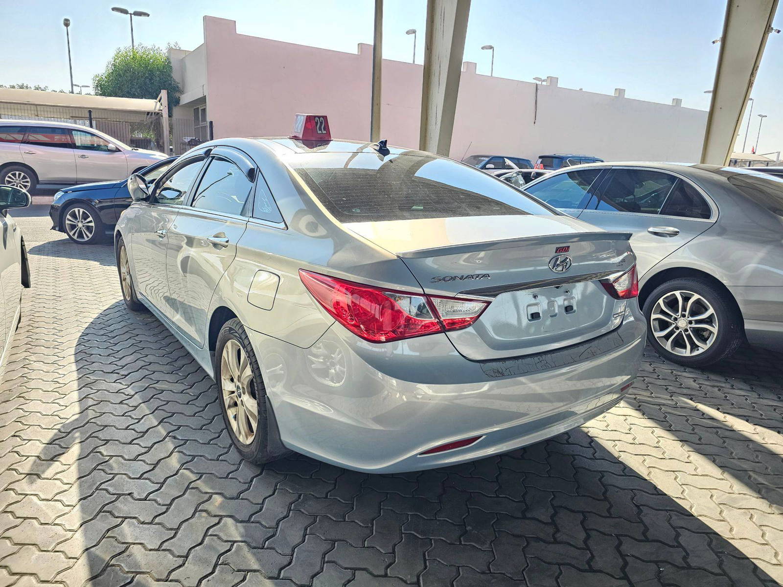 2013 HYUNDAI SONATA — 167286 Miles — Lot 8612792 — Souq - Marhaba Auctions Used Cars - Image 5