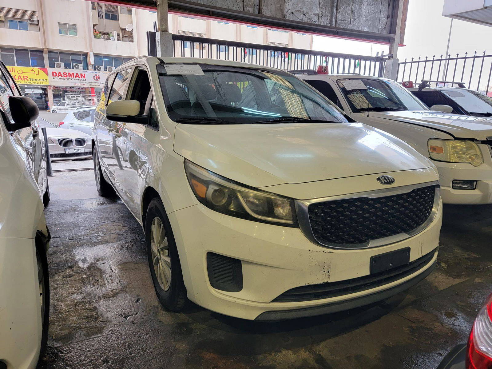 2016 KIA SEDONA — 197598 Miles — Lot 5021095 — Main - Marhaba Auctions Used Cars - Image 4