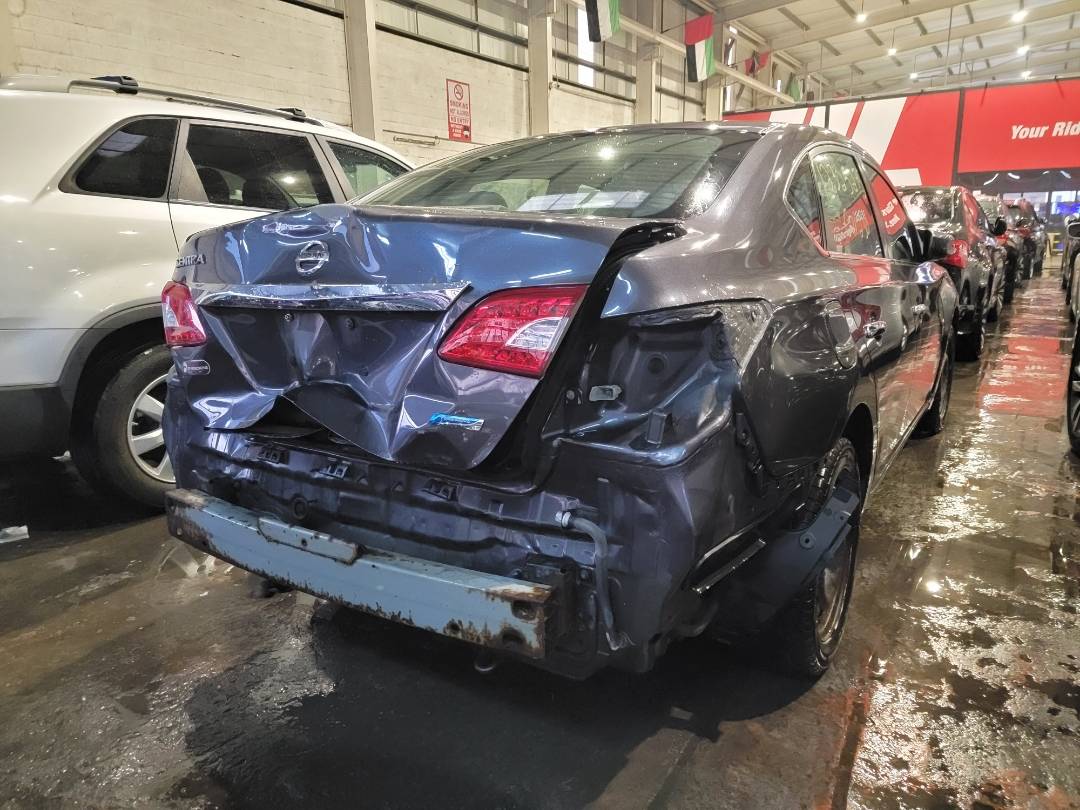 2015 NISSAN SENTRA — 159326 KM — Lot 12325275 — Main - Marhaba Auctions Used Cars - Image 4