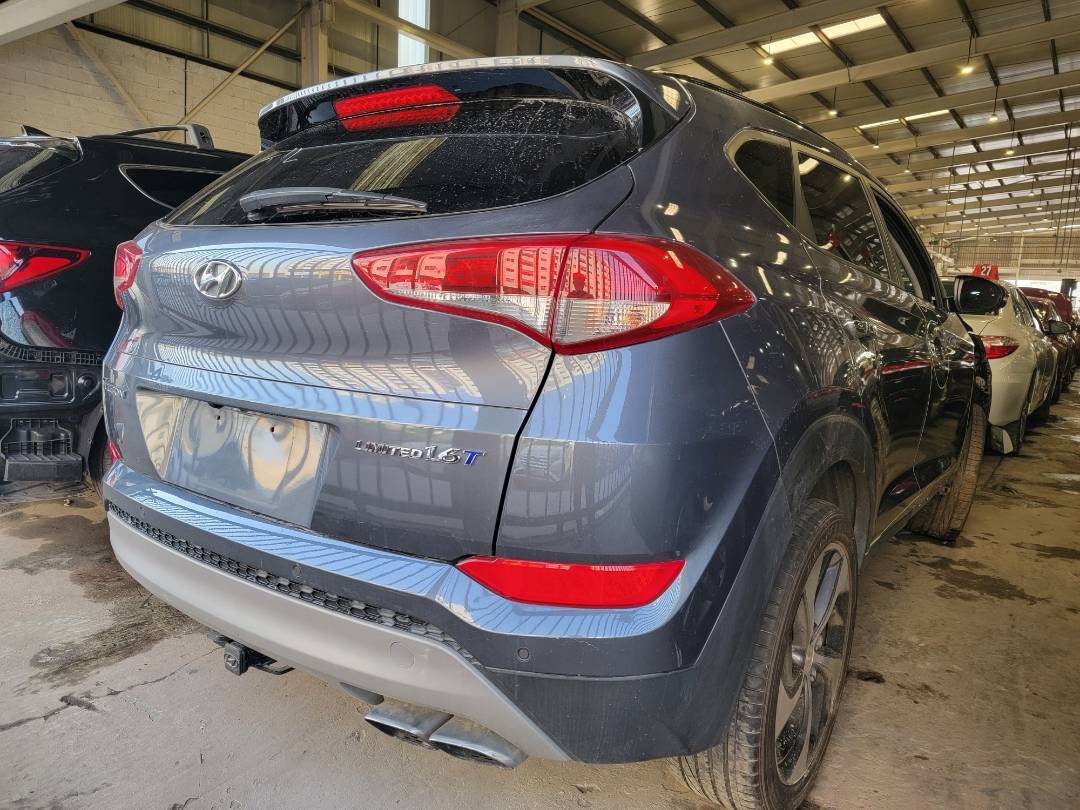 2018 HYUNDAI TUCSON — 91519 Miles — Lot JU672470 — Ind. 12 - Marhaba Auctions Used Cars - Image 3