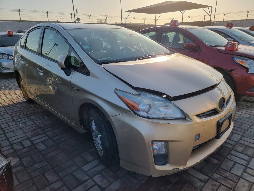 2010 TOYOTA PRIUS — 174575 Miles — Lot 215478 — Ind. 12 - Marhaba Auctions Used Cars - Image 3