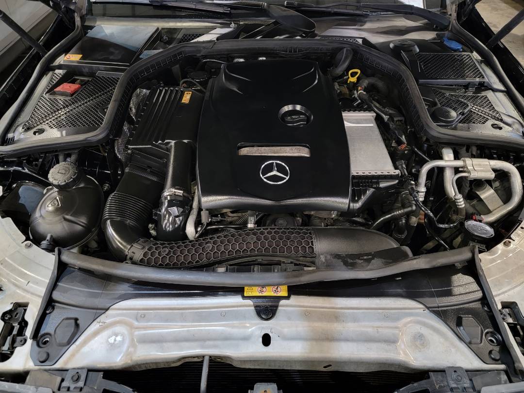 2015 MERCEDES BENZ C300 — 27639 Miles — Lot 8FU065767 — Main - Marhaba Auctions Used Cars - Image 12