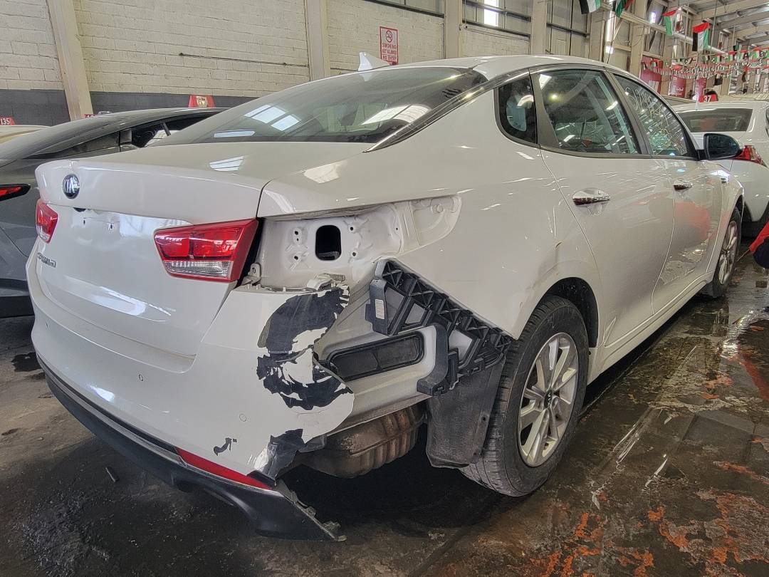 2018 KIA OPTIMA — 133553 Miles — Lot JG243553 — Main - Marhaba Auctions Used Cars - Image 4