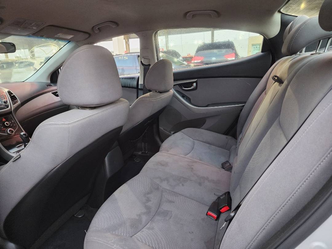 2015 HYUNDAI ELANTRA — 152061 Miles — Lot 52822234 — Souq - Marhaba Auctions Used Cars - Image 9