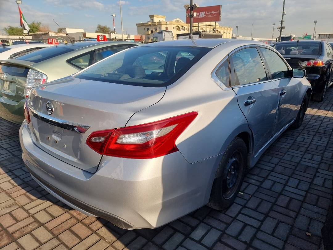 2018 NISSAN ALTIMA — 115584 Miles — Lot 125478 — Ind. 12 - Marhaba Auctions Used Cars - Image 4