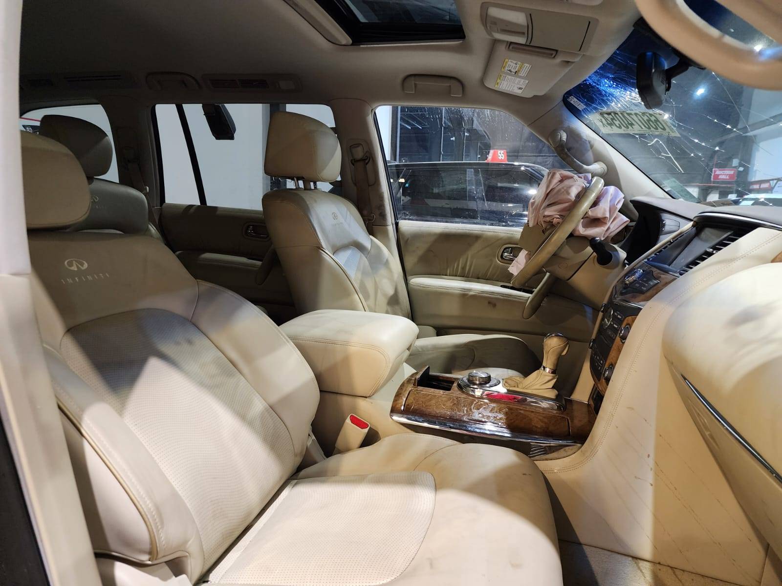 2014 INFINITI QX80 — 116316 Miles — Lot 66074054 — Al Quoz - Marhaba Auctions Used Cars - Image 6