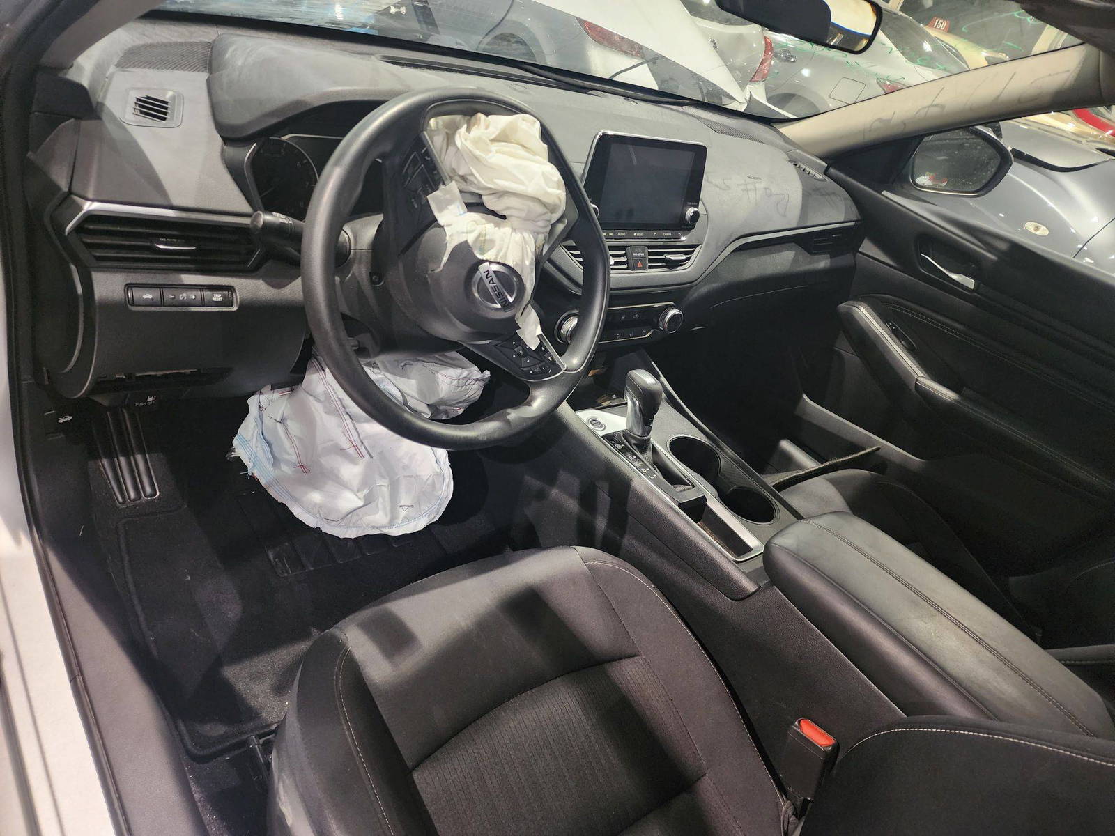 2019 NISSAN ALTIMA — 113748 Miles — Lot 36937557 - Marhaba Auctions Used Cars - Image 4