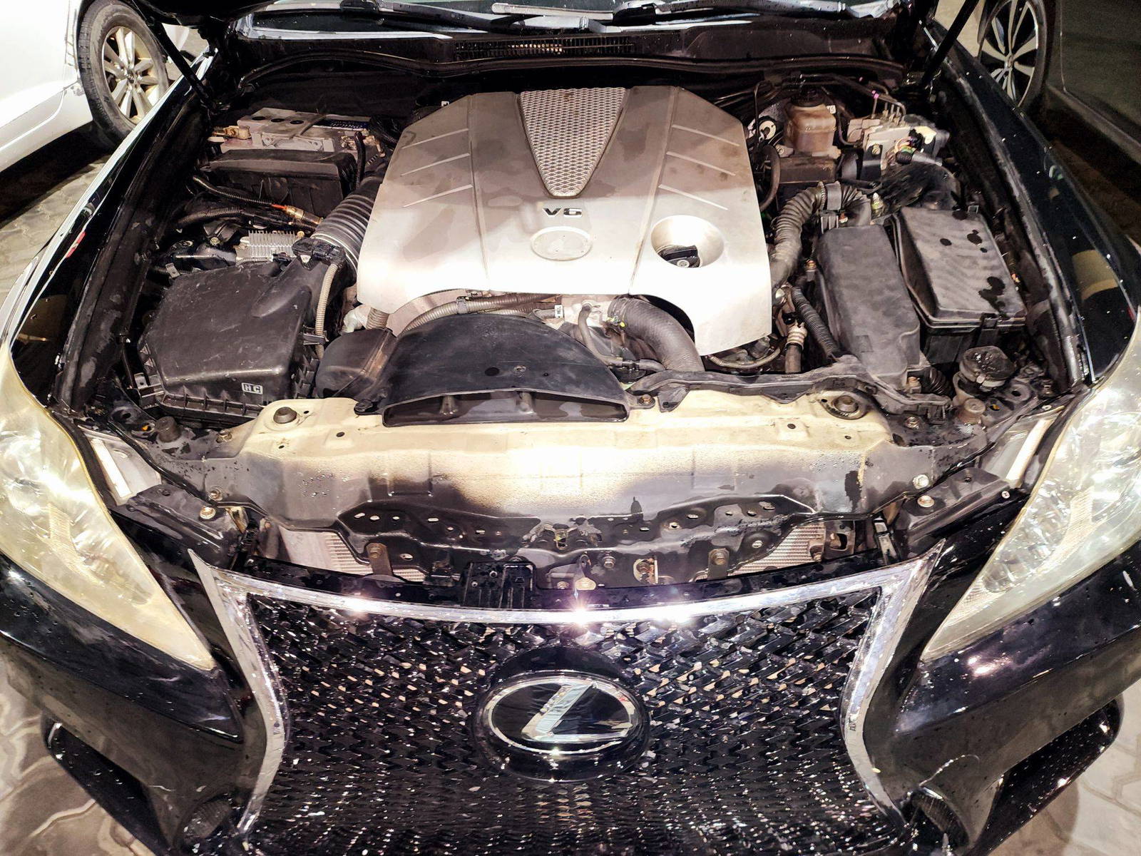 2007 LEXUS IS-350 — 206611 Miles — Lot 75015446 — Souq - Marhaba Auctions Used Cars - Image 12