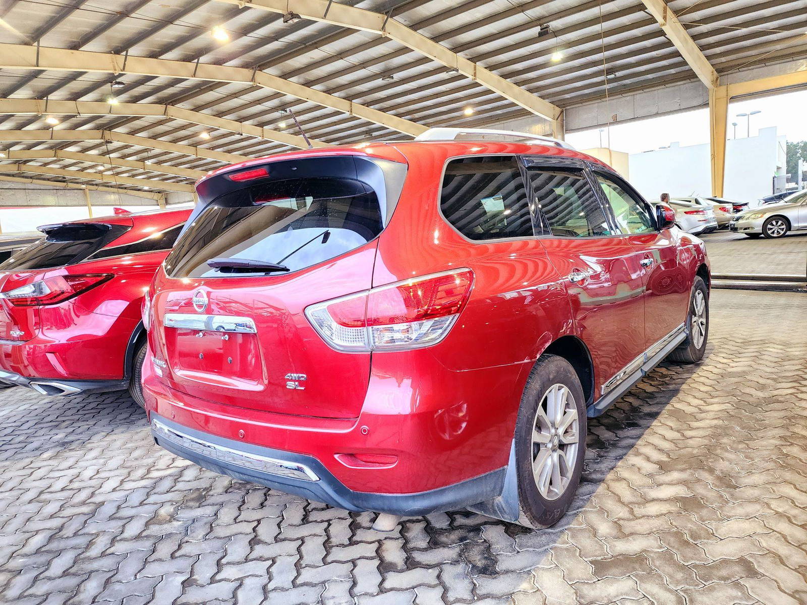 2014 NISSAN PATHFINDER — 154262 Miles — Lot 74896294 — Souq - Marhaba Auctions Used Cars - Image 3