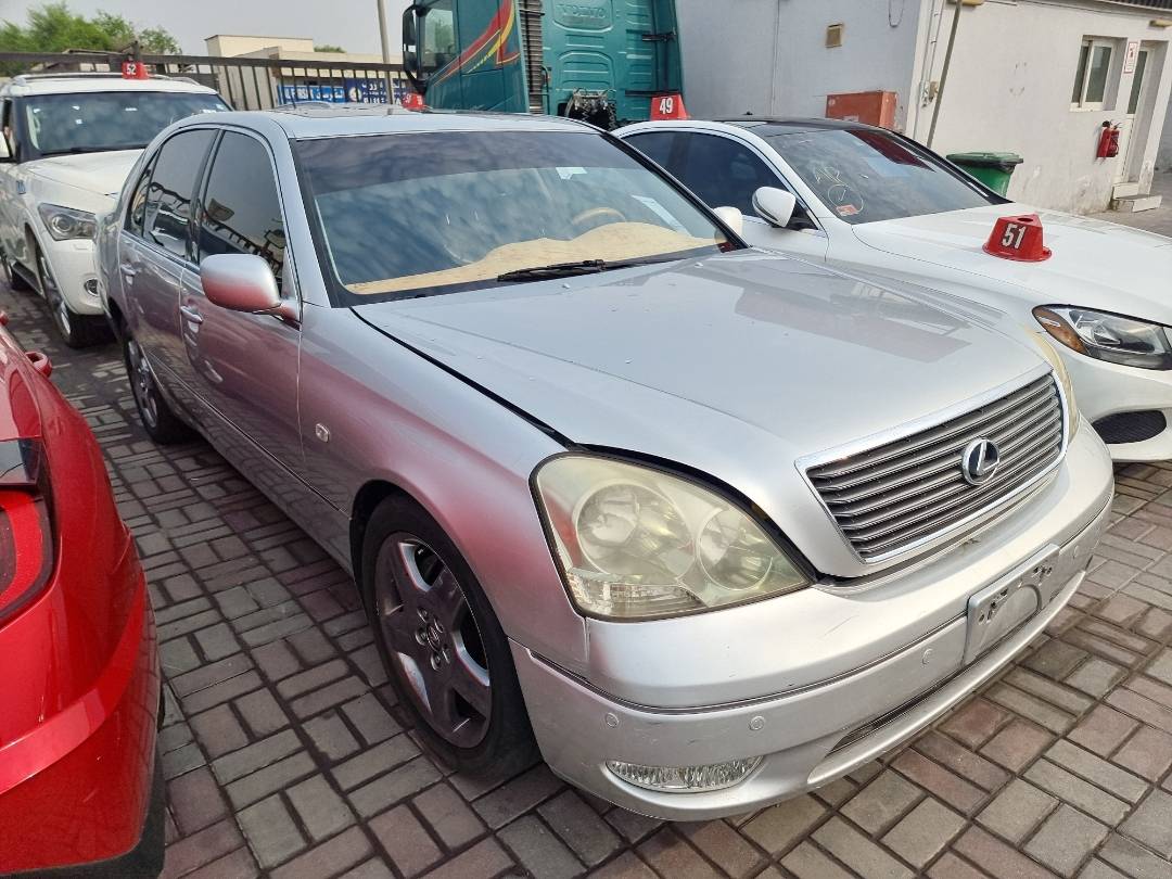 2002 LEXUS LS 430 — 449683 KM — Lot 081608 — Ind. 12 - Marhaba Auctions Used Cars - Image 3