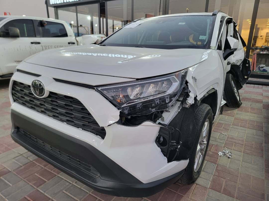 2020 TOYOTA RAV4 — 27293 Miles — Lot W065832 — Ind. 12 - Marhaba Auctions Used Cars - Image 3