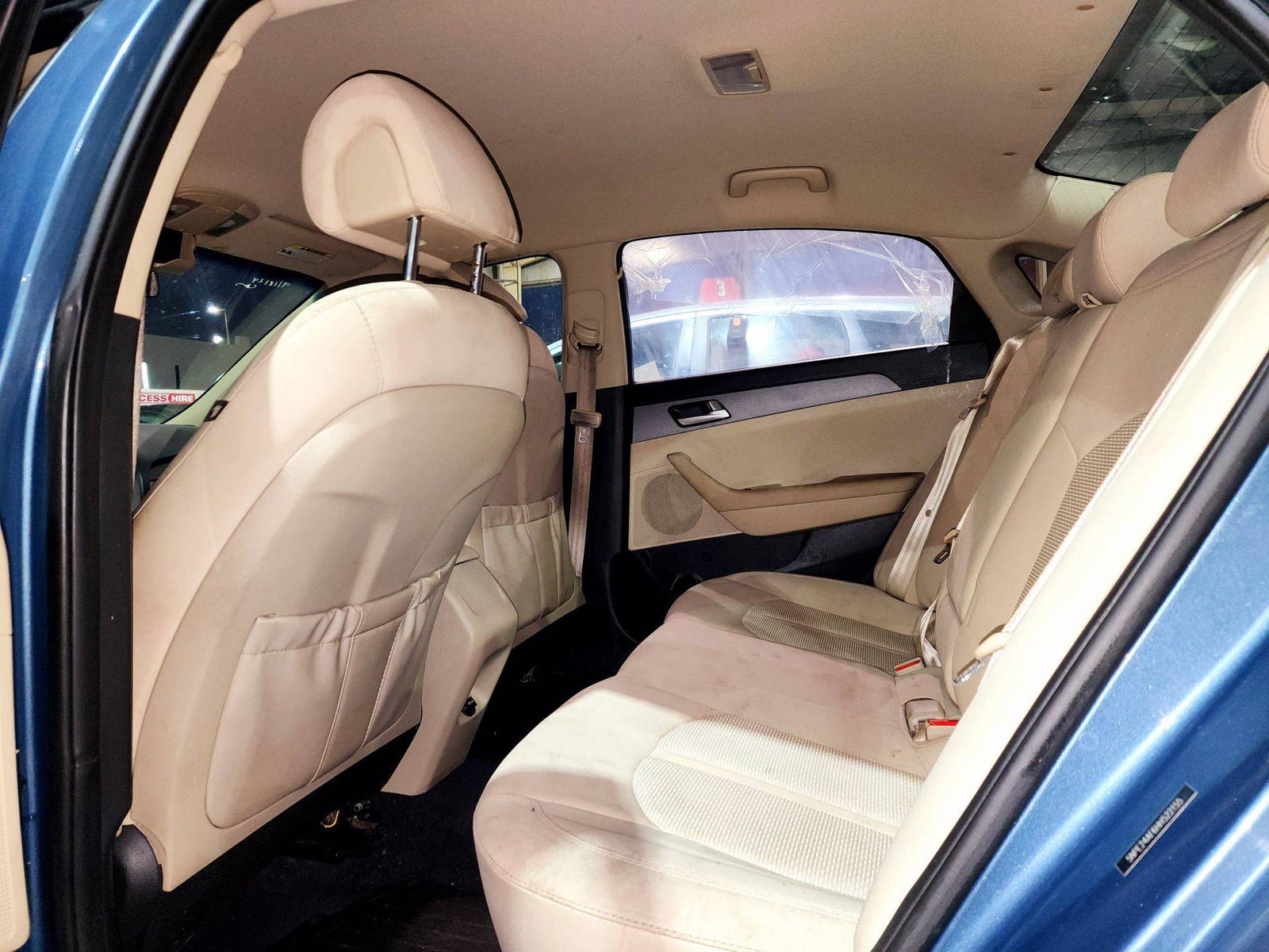 2017 HYUNDAI SONATA — 111467 Miles — Lot 40327882 — Souq - Marhaba Auctions Used Cars - Image 6