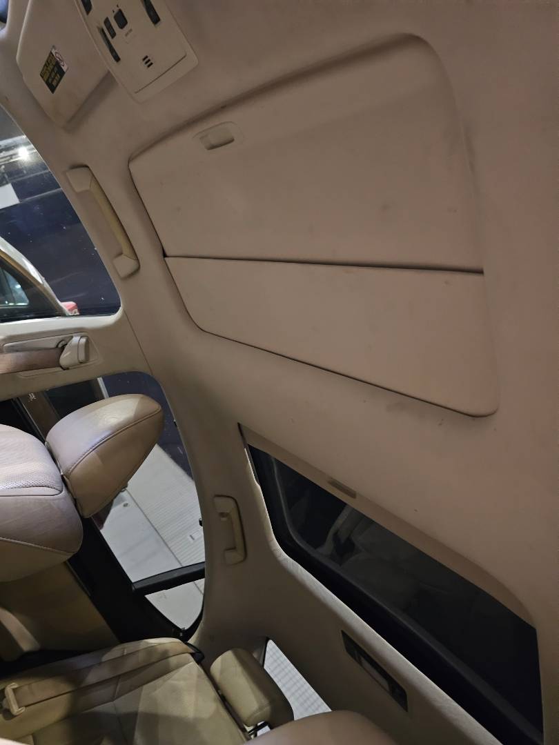 2016 LEXUS ES 350 — 169643 Miles — Lot GU004596 — Main - Marhaba Auctions Used Cars - Image 7