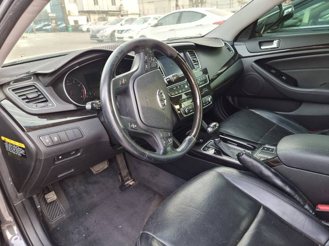 2013 KIA K7 — 188593 KM — Lot 125478 — Ind. 12 - Marhaba Auctions Used Cars - Image 7