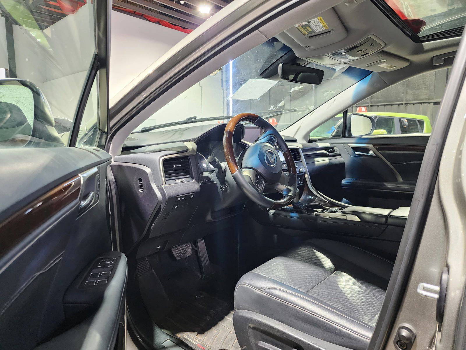 2019 LEXUS RX 450H — 101342 Miles — Lot 42061535 — Main - Marhaba Auctions Used Cars - Image 9