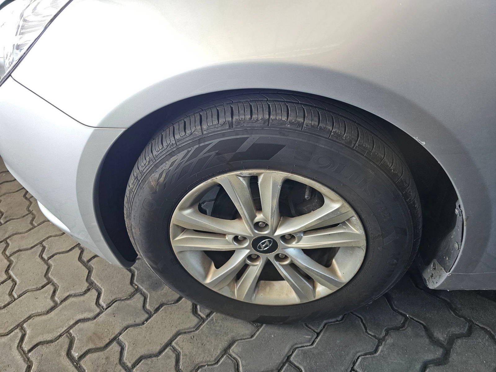 HYUNDAI SONATA 2011 - Marhaba Auction Used Cars - Image 10