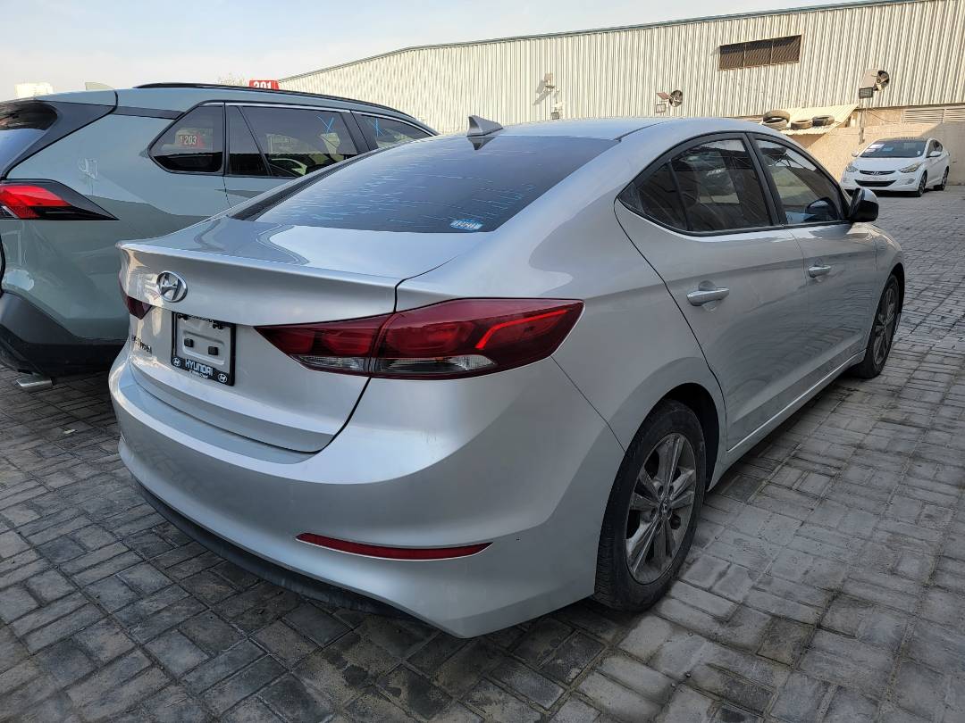 2017 HYUNDAI ELANTRA — 116622 Miles — Lot 067814 — Main - Marhaba Auctions Used Cars - Image 4