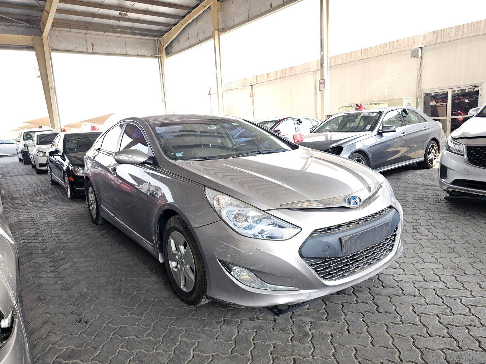 HYUNDAI SONATA 2012 - Marhaba Auction Used Cars - Image 4