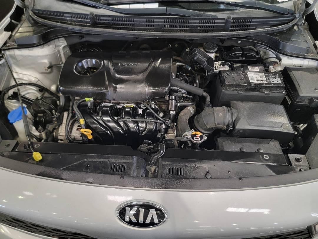 2019 KIA RIO — 199675 Miles — Lot KE248772 — Main - Marhaba Auctions Used Cars - Image 10