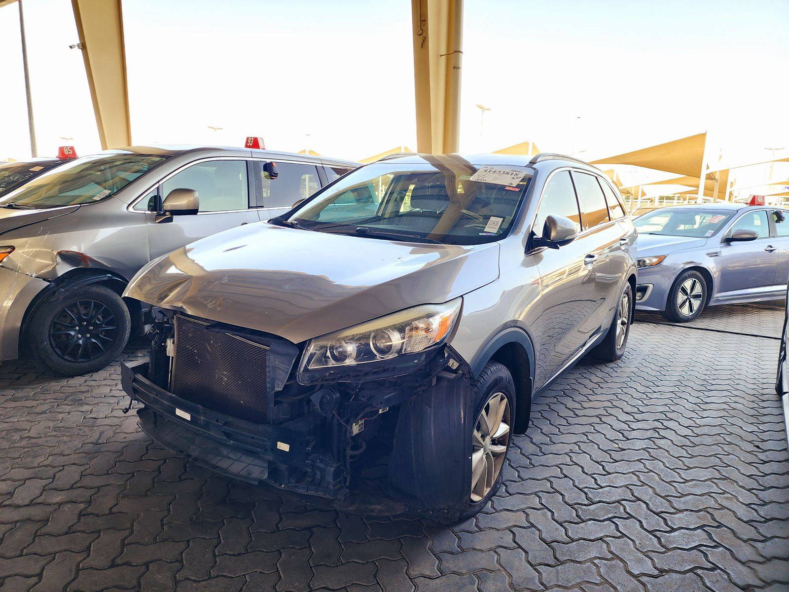 2017 KIA SORENTO — 184670 Miles — Lot 0HG204538 — Souq - Marhaba Auctions Used Cars - Image 5