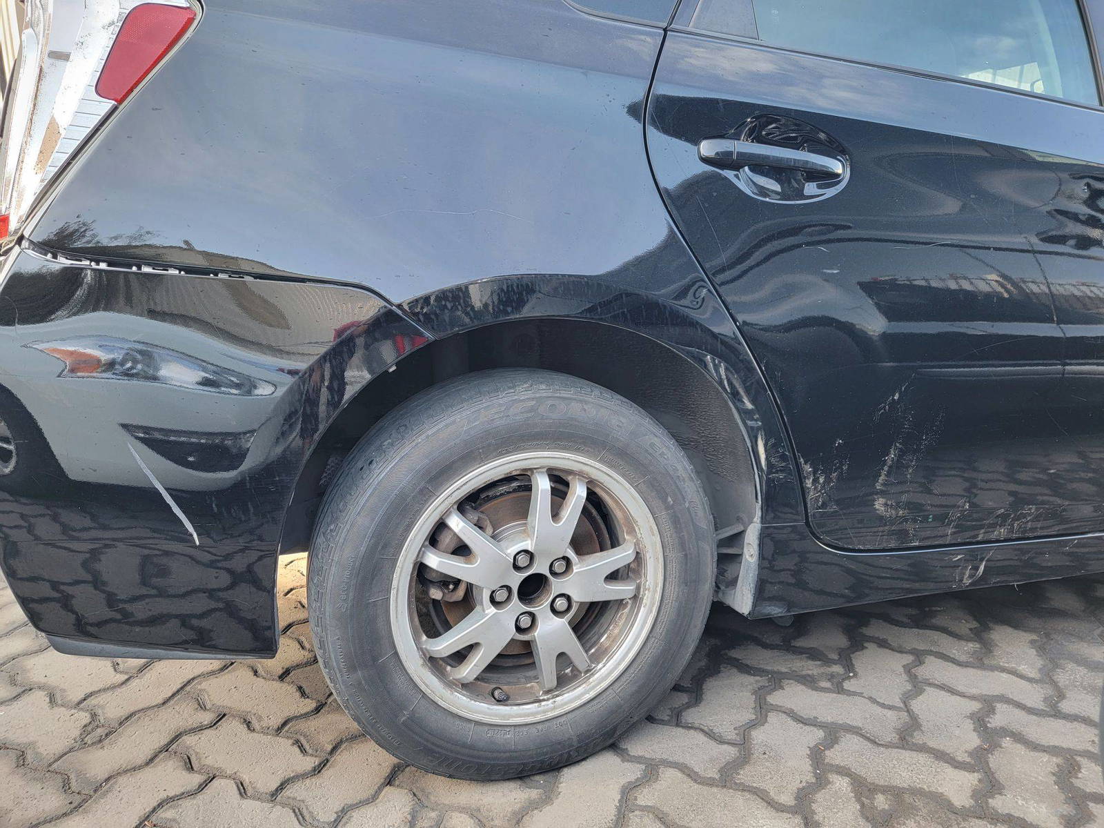 TOYOTA PRIUS 2012 - Marhaba Auction Used Cars - Image 11