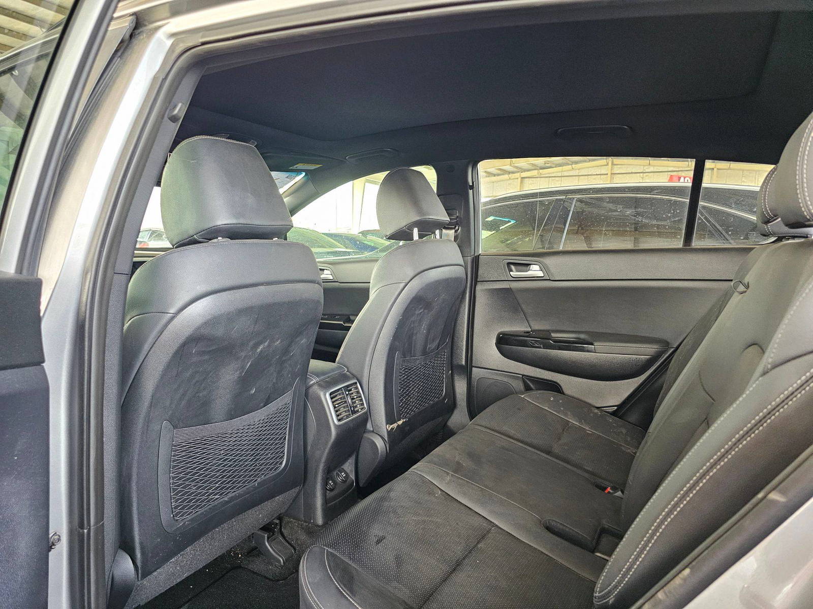 2021 KIA SPORTAGE — 97693 Miles — Lot M7859918 — Souq - Marhaba Auctions Used Cars - Image 6